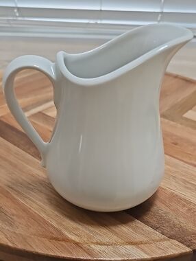 Apilco France 15 Oz White Porcelain Pitcher